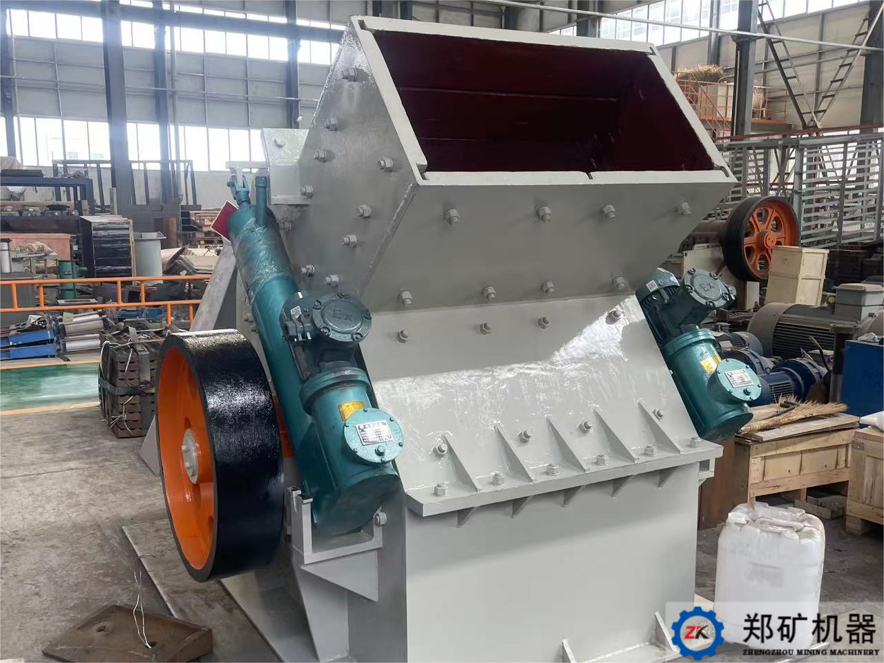 熱烈祝賀徐州PC1000×1000錘式破碎機(jī)設(shè)備交貨完成！